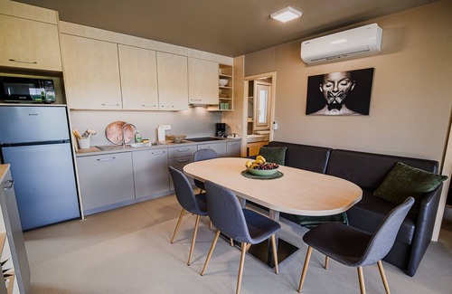 Terme Catez House | Three Bedroom Mobile Home 15/016