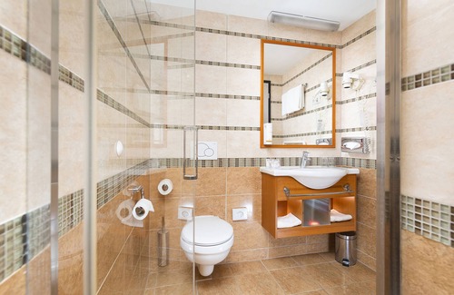 Inner City Budapest Hotel | Three Corners Hotel Art