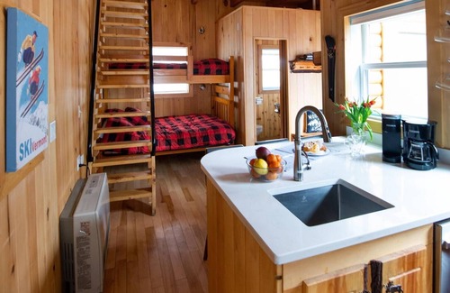 Warren Cabin | Three lovely Cabins nestled in the woods one minute from Sugarbush Resort
