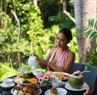 Nanai Road Hotel | Three Monkeys Villas