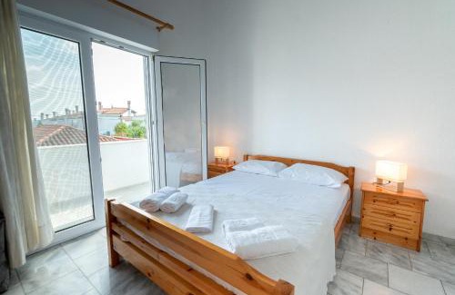 Mola Kalyva House | Three Sisters House by RentalsPro - Mola Kaliva Halkidiki