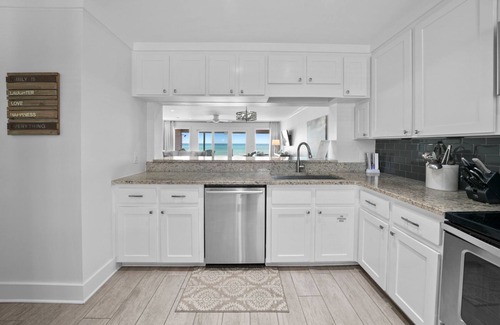 Inlet Beach House | "Three Steps to the Beach" | Beachfront | Steps To The Beach | Includes 2 Bikes