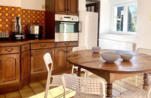 Kerherou Cottage | Ti Goudoul, eco-friendly gite 2km from beach and port. Babies welcome.