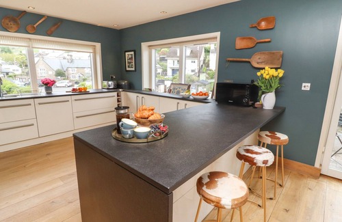 Noss Mayo Cottage | Tidal Waters
