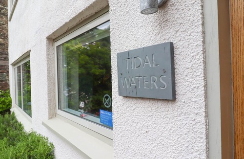 Noss Mayo Cottage | Tidal Waters