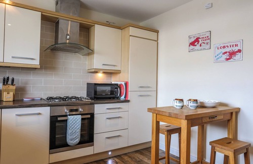 Rhosneigr Apartment | Tides Reach
