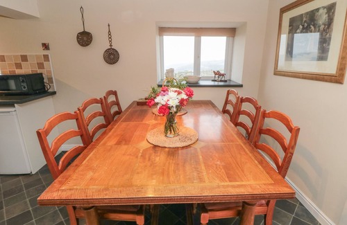 Saltburn-by-the-Sea Cottage | Tidkinhow Farm