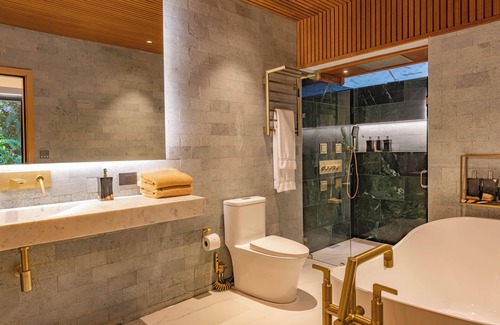 La Fortuna Hotel | Tifakara Boutique Hotel & Birding Oasis