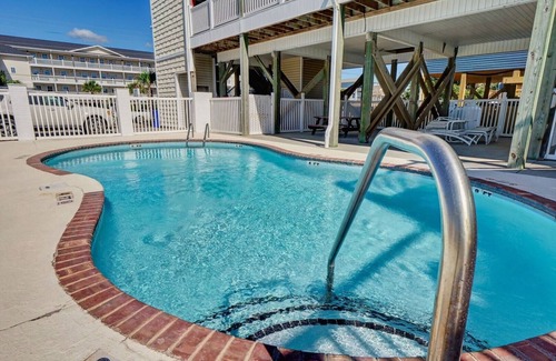 Surf City House | Tiffany's Unit 004 at Tiffany's Motel