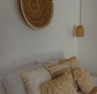 Kuta Hotel | Tiga Studios - Adults Only