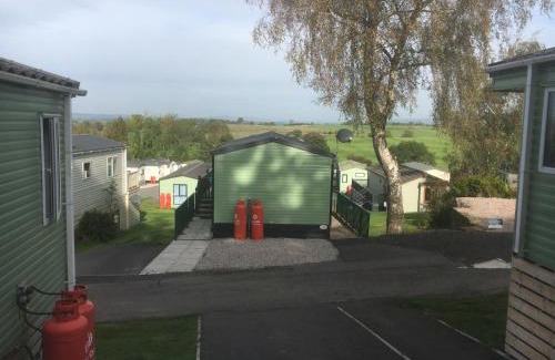 Fence Resort | Tim's Getaways Super Caravan A2, Todber Valley Caravan Park