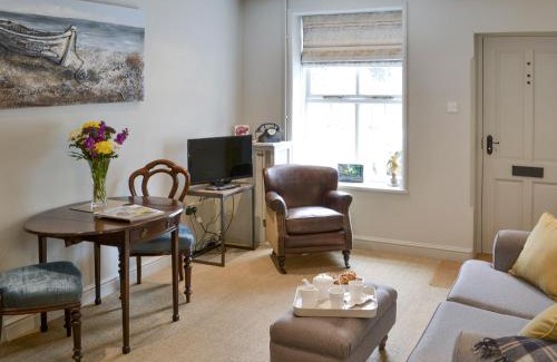 Coltishall House | Time Cottage