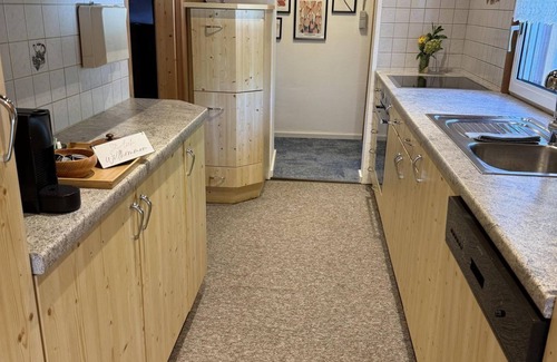 Gruenburg House | Time out 2.0: Digital detox - vacation home, shower and bath, WC, 1 bedroom