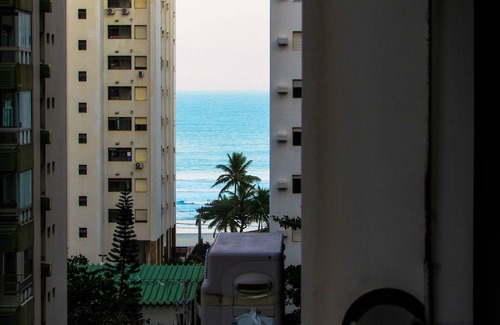 Pitangueiras Apartment | Timo Apto a 200m - Praia das Pitangueiras Guaruj
