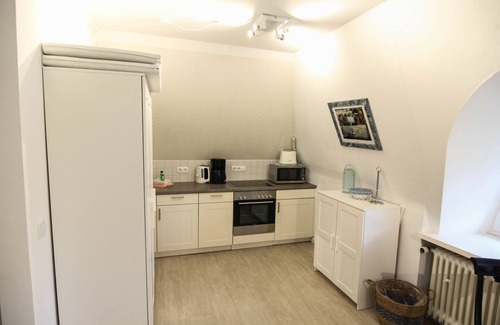 Archsum Apartment | Tina in the Friesenhaus Sieben-Linden - tranquil peace, endless "Fennen" -