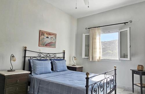 Megas Yialos-Nites House | Tinoshomelidays Residences