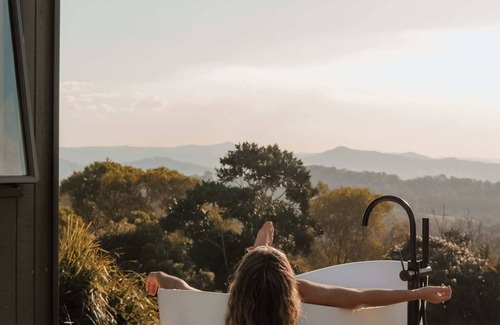 Bollier Cabin | Tiny Heidi Summary: T