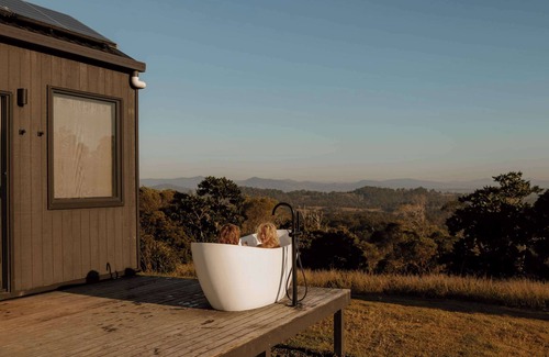 Bollier Cabin | Tiny Heidi Summary: T