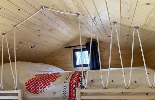 Foncine-le-Haut Cabin | Tiny House Avec Jacuzzi, en Plein Cœur de la Nature