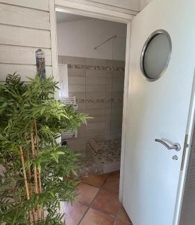 La Valette-du-Var Apartment | Tiny House du Mas de la Calabro