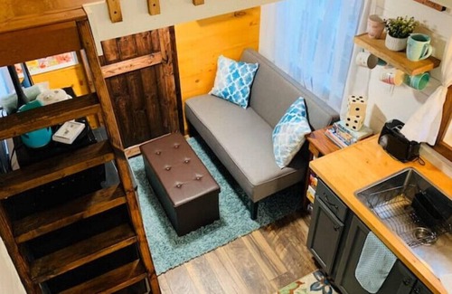 Brightwood House | Tiny living on The Hilltop