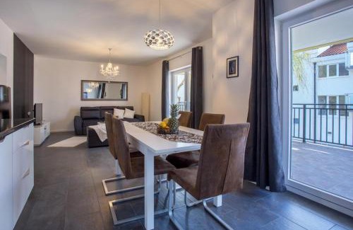 Strozanac Apartment | Tip Deluxe