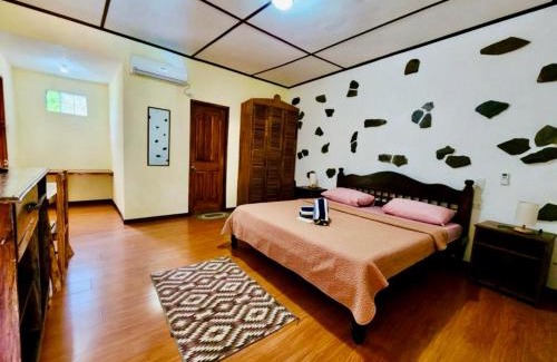 Tawala Hotel | TipTop Hotel, Resto and Delishop