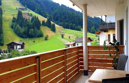 Oberau Apartment | Tirolee Marchegg EG Top 2