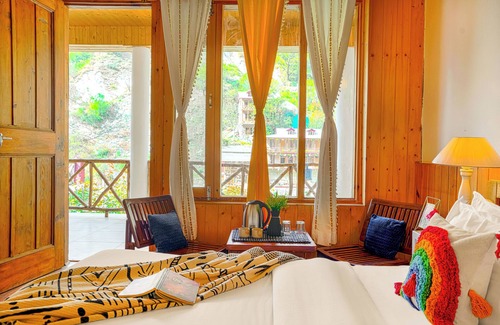 Banjar Hotel | Tirthan Riverside Resort