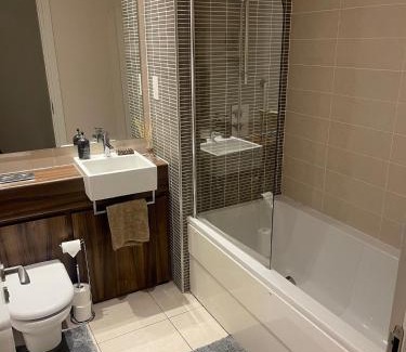 Titanic Quarter Apartment | Titanic Quarter, marina view modern 2 bedroom apartment
