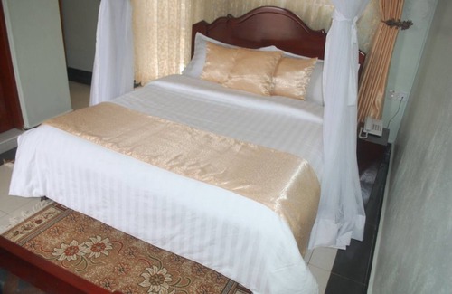 Kasese Hotel | TJ Global Hotel Kasese