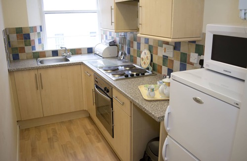 Torquay City Centre Hotel | TLH Carlton Hotel and Spa - TLH Leisure and Entertainment Resort