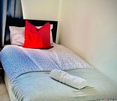 Colchester Apartment | TMS Chic 3BDR house! Colchester!