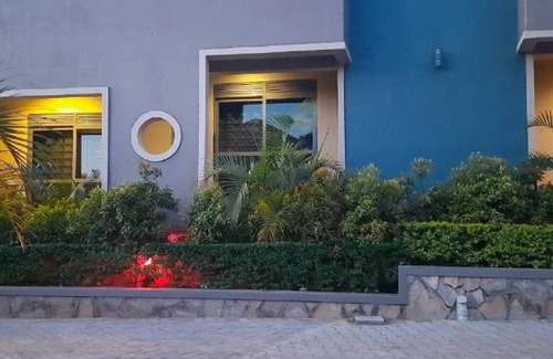 Bukoto Apartment | tnAshleys Hotel - Apartment 4n