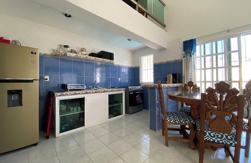 San Miguel House | Toadfish House