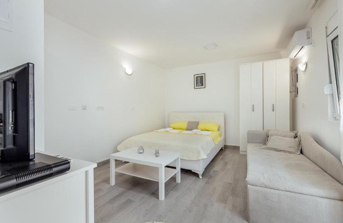 Topla Apartment | Todorovic apartmani