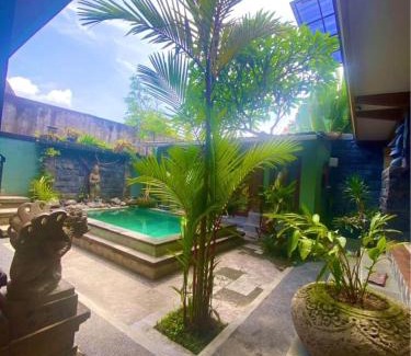 Kutuh Kaja House | Togog Polos Homestay Ubud Near Ubud Center