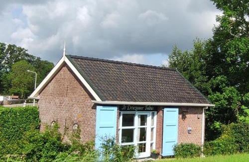 Driezum House | Tolhuisje bij Driezum