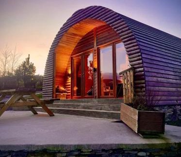 Newry Ski Chalet | Tollymore Luxury Log Cabin