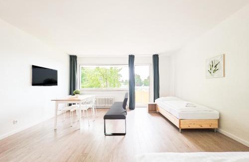 Buchholz Apartment | Tolstov Apartments - 3 Room Apartments with Balcony - 25 min Messe DUS