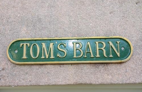 Parwich House | Tom's Barn