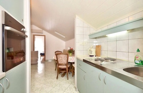 Omis Apartment | Toma - 200 m From Beach - A3