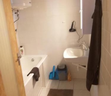 Gyomro House | Tomi Vendégház