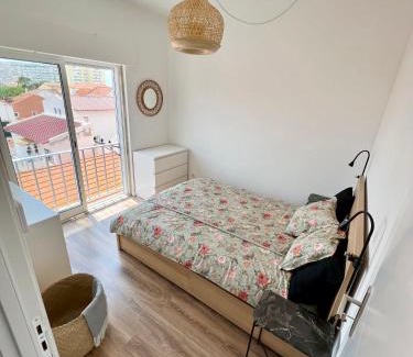Costa de Caparica Apartment | Ton's Loft Caparica