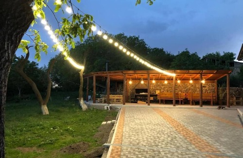 Aruch House | Toneh Guest House and Gastro-yard