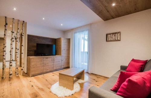 Valle San Silvestro Boat Rental | Toninghof Comfortable holiday residence