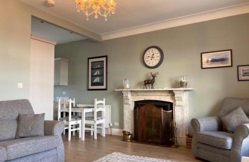 Newcastle Apartment | Tonn Ruray Sea View Luxury 2 Bed Apartment