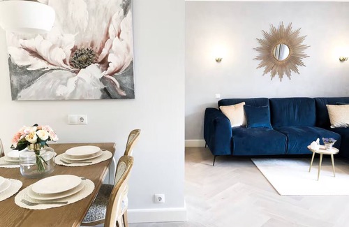 Old Town Apartment | Toompea Castle 2 BR Old Town Apartment