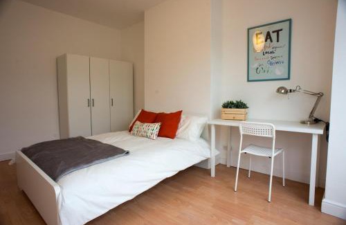 Tooting House | Tooting Bec Rooms by PrimeCityHosts