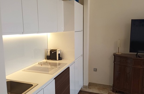 Picanello-Ognina-Barriera-Canalicchio Apartment | Top Floor Aparthotel Bentivoglio